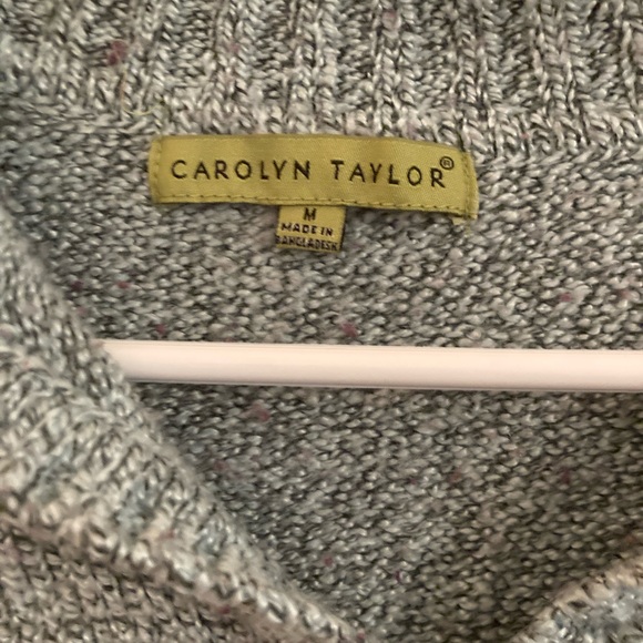 Carolyn Taylor Blue Knot sweater - Picture 3 of 4